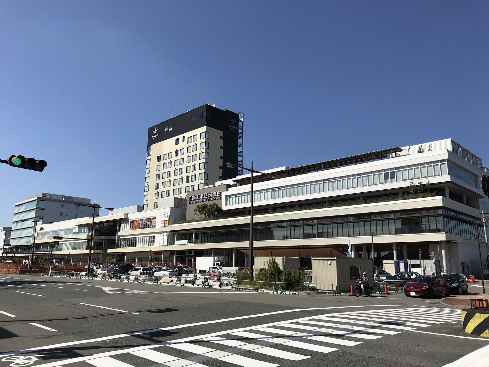 和歌山市田中町にある井出商店の店先